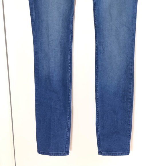Calvin Klein Jeans ‘Ultimate Skinny’ Skinny Jeans - Picture 7 of 7
